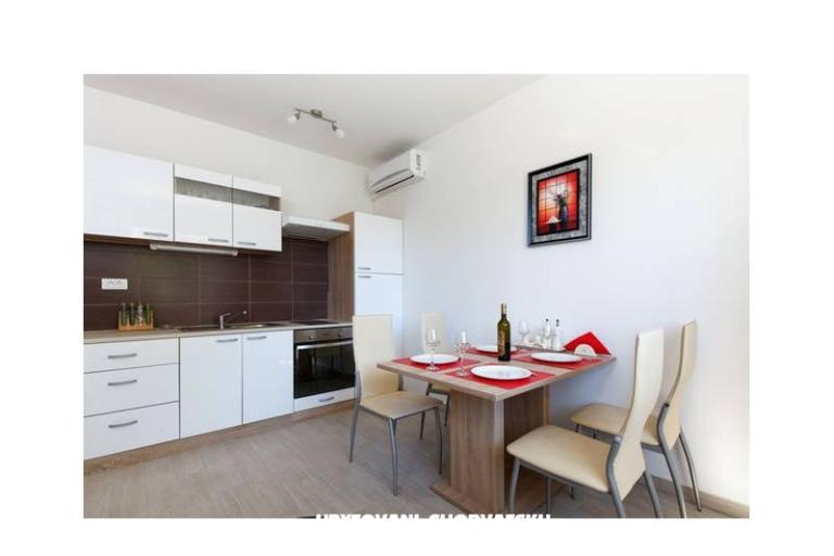 Appartamenti Dijana – foto 6