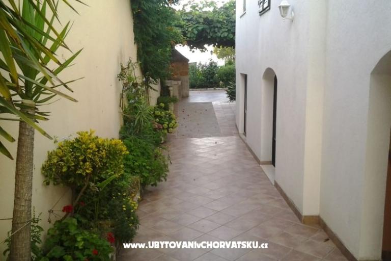Appartamenti Mratinović Sreser  – foto 16