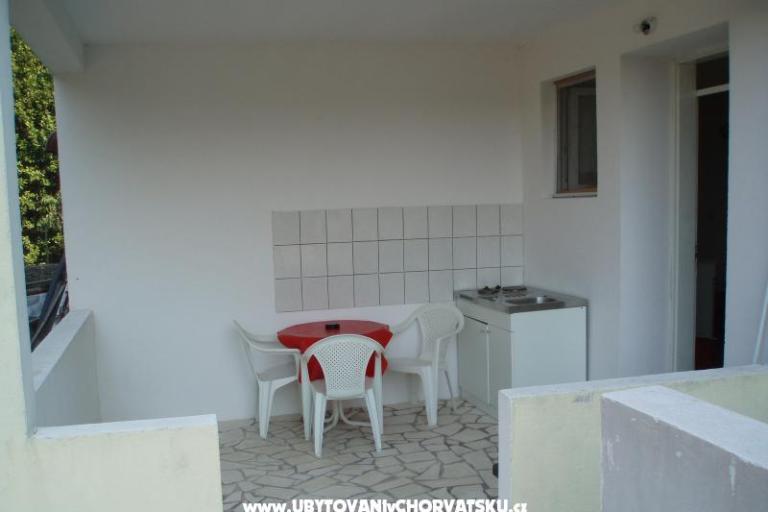 Appartamentoy pokoje Urlić – foto 11