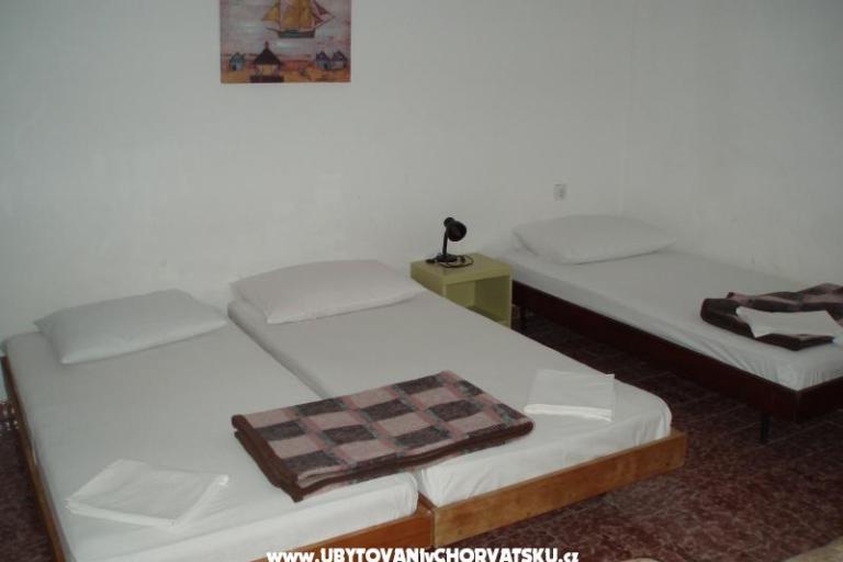 Appartamentoy pokoje Urlić – foto 4