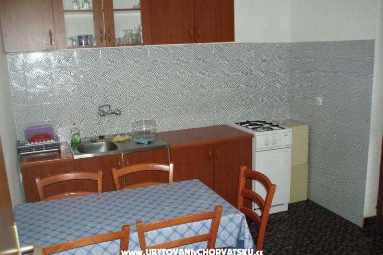 Appartamentoy pokoje Urlić – foto 6