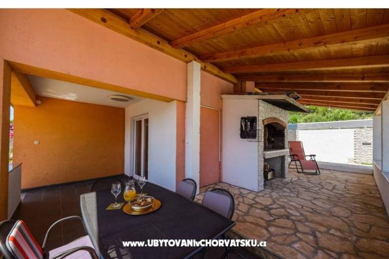 Appartamento ANAI with private  pool – foto 5