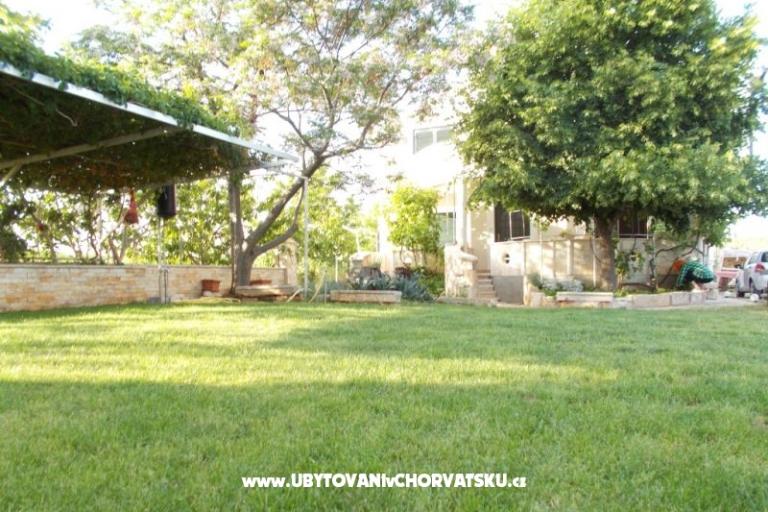 Appartamenti Ela – foto 10