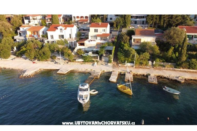 Appartamento Zoranka sulla spiaggia – foto 22