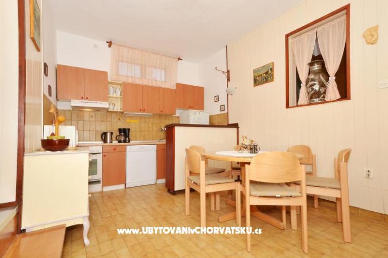 Appartamento Petra Arbanija – foto 5