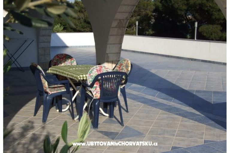 Appartamenti BRANKO Seget Donji – foto 11