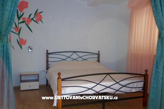 Appartamenti Flores – foto 3