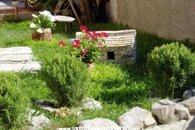 Appartamenti Camere Vikeli – foto 6