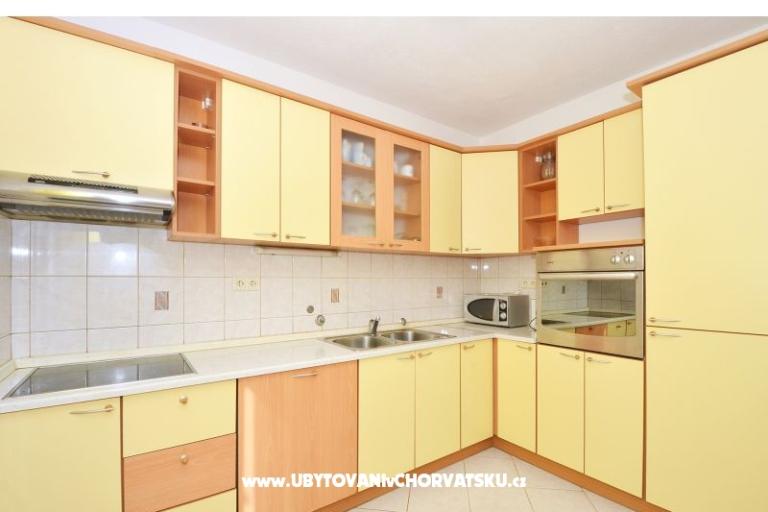 Appartamenti Damir – foto 4