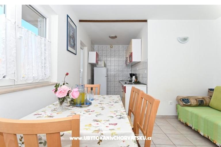 Arbanija Appartamenti – foto 3