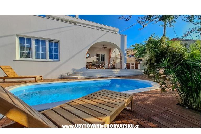The Three Flowers Pool Casa – foto 18