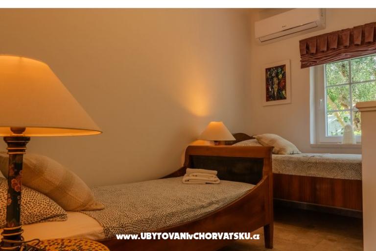 The Three Flowers Pool Casa – foto 37