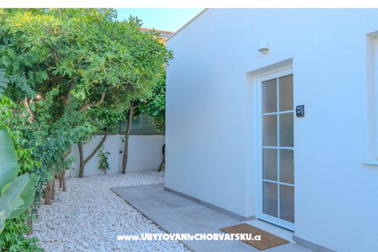 The Three Flowers Pool Casa – foto 52