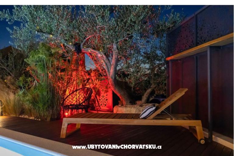 The Three Flowers Pool Casa – foto 86