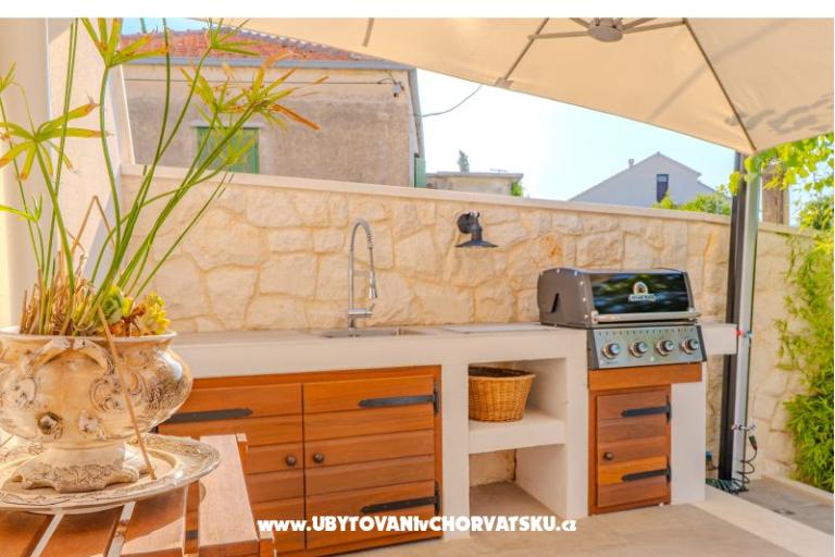 The Three Flowers Pool Casa – foto 9