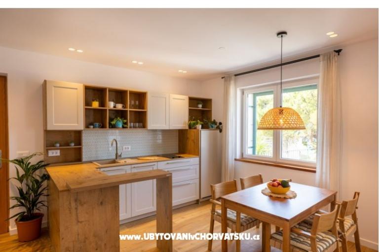 Beachfront Appartamento NIVES – foto 14