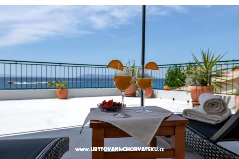 Beachfront Appartamento NIVES – foto 17
