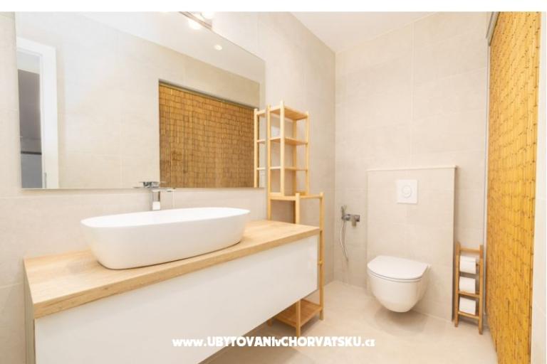 Beachfront Appartamento NIVES – foto 26