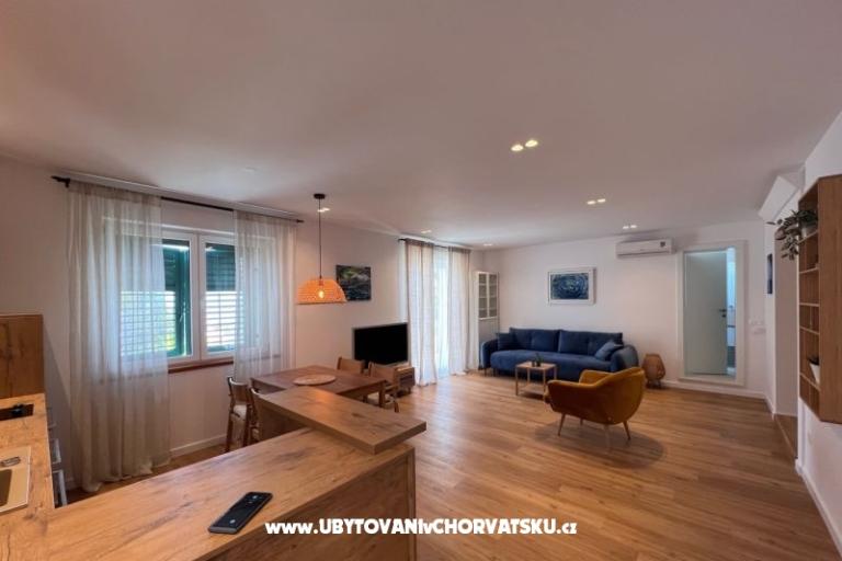Beachfront Appartamento NIVES – foto 6