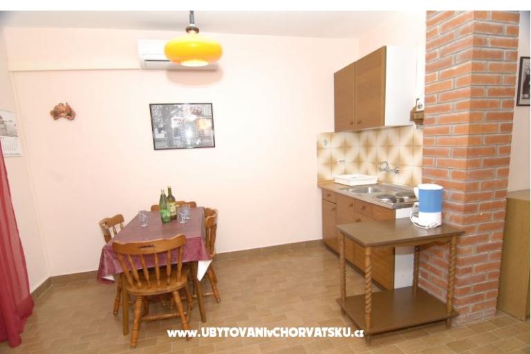 Appartamenti Lonić – foto 13