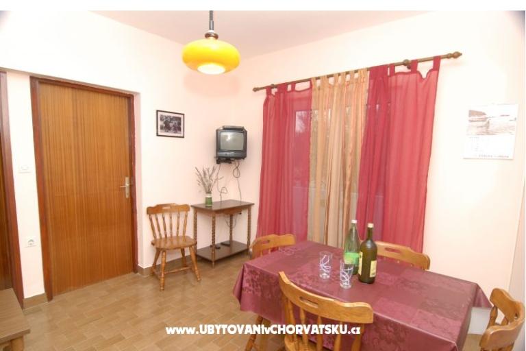 Appartamenti Lonić – foto 9