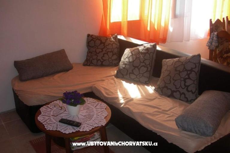 Appartamento Prznjak + boat – foto 10