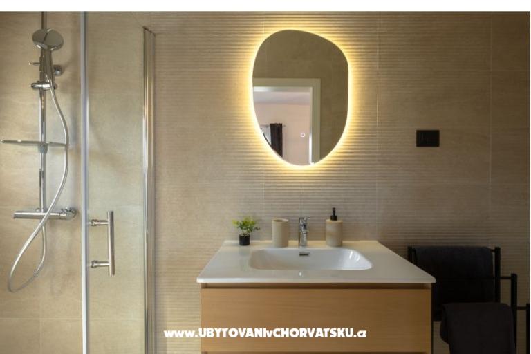 Casa s pogledom na more Antivo – foto 28