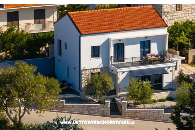 Casa s pogledom na more Antivo – foto 3