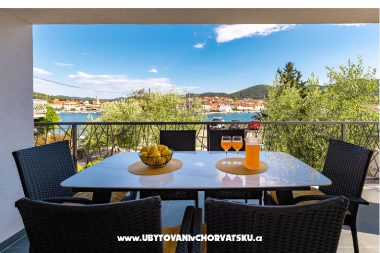 Casa s pogledom na more Antivo – foto 40