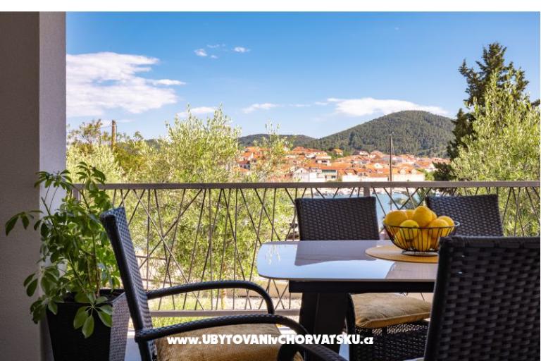 Casa s pogledom na more Antivo – foto 44