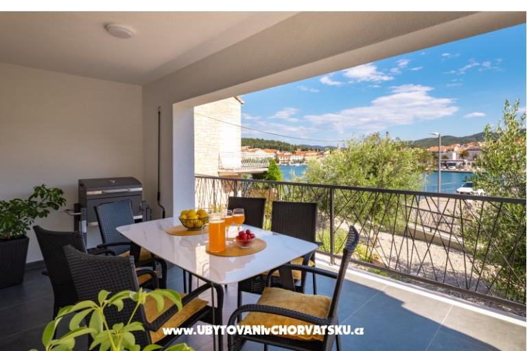 Casa s pogledom na more Antivo – foto 46