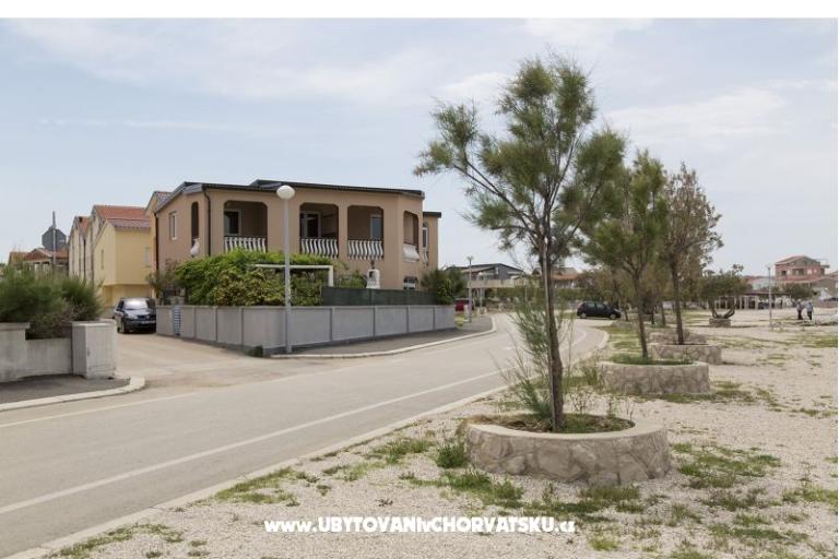 Appartamenti Lilly – foto 2