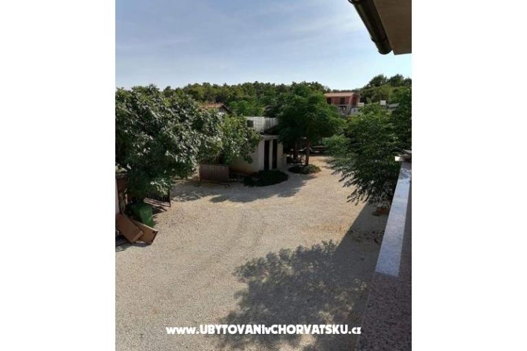 Appartamenti Kreć Lozice otok Vir – foto 11