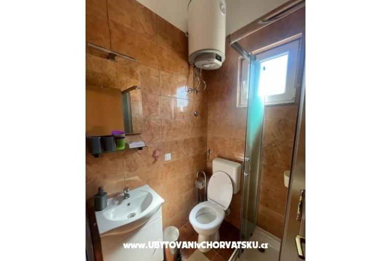 Appartamenti Kreć Lozice otok Vir – foto 18