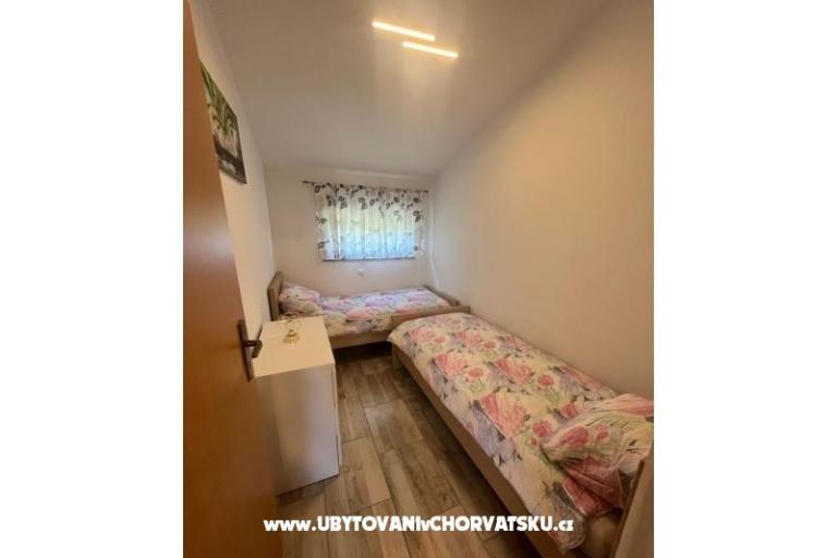 Appartamenti Kreć Lozice otok Vir – foto 27