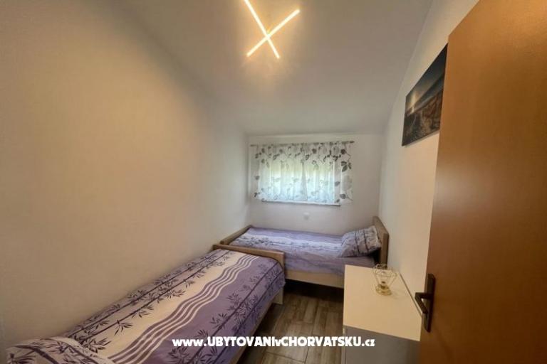 Appartamenti Kreć Lozice otok Vir – foto 5