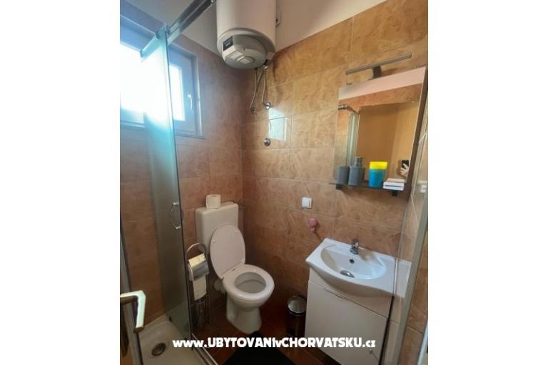 Appartamenti Kreć Lozice otok Vir – foto 7