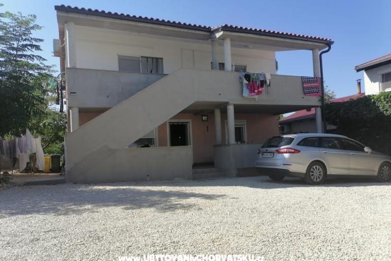 Appartamenti Kreć Lozice otok Vir – foto 8