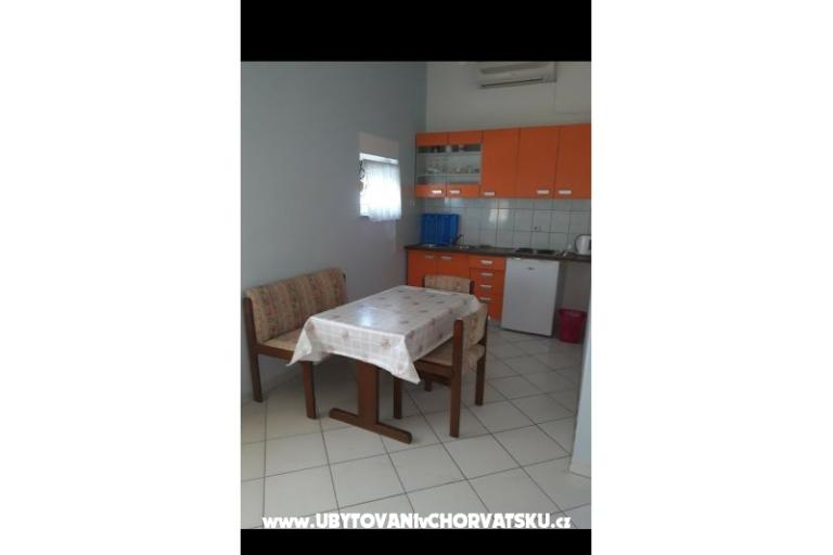 Appartamenti Lora – foto 4