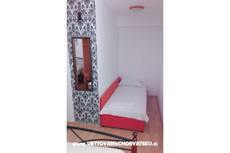 Appartamenti Anamaria – foto 13