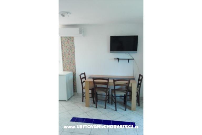 Appartamenti Anamaria – foto 8