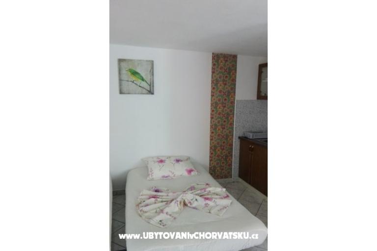 Appartamenti Anamaria – foto 9