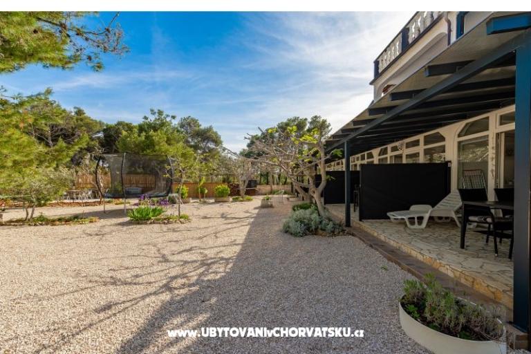 Appartamenti Villa Agape Vir – foto 12