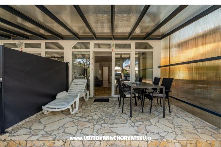 Appartamenti Villa Agape Vir – foto 14
