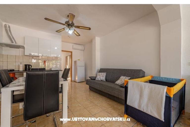 Appartamenti Villa Agape Vir – foto 22