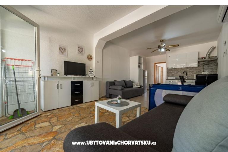 Appartamenti Villa Agape Vir – foto 25