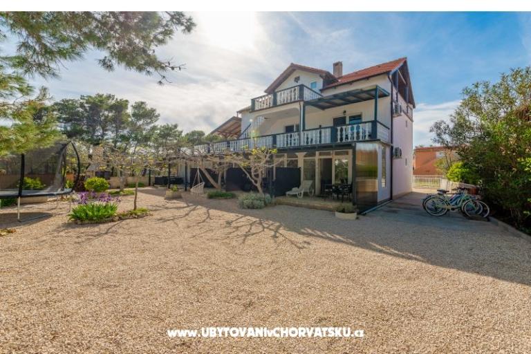 Appartamenti Villa Agape Vir – foto 4