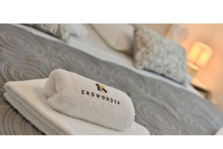 Crowonder Luxury Vir – foto 9