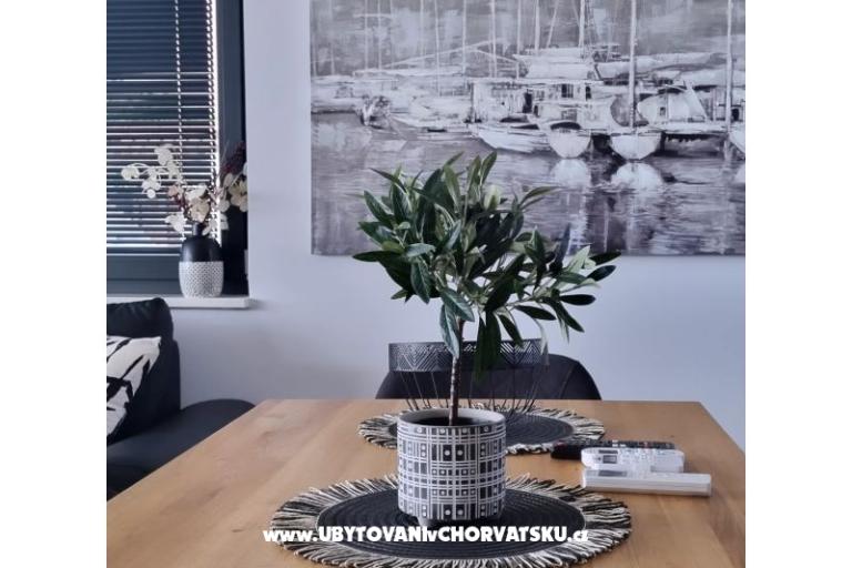 Dinary – foto 12