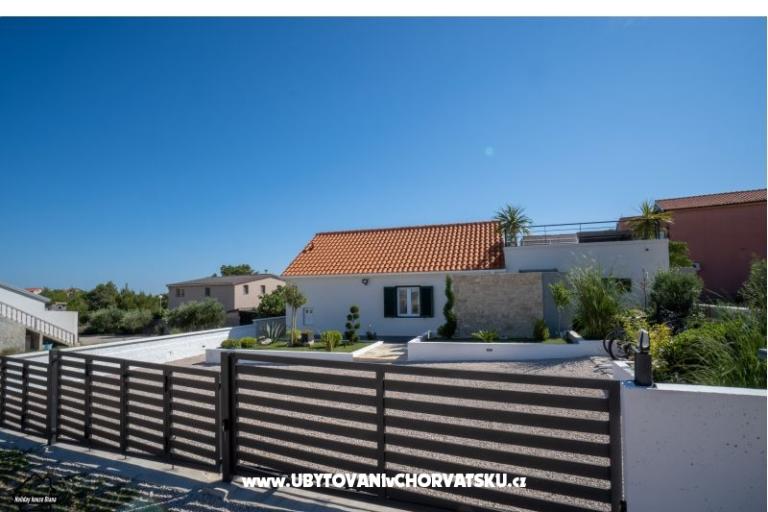 Case vacanza  Diana +pool+jacuzzi – foto 18